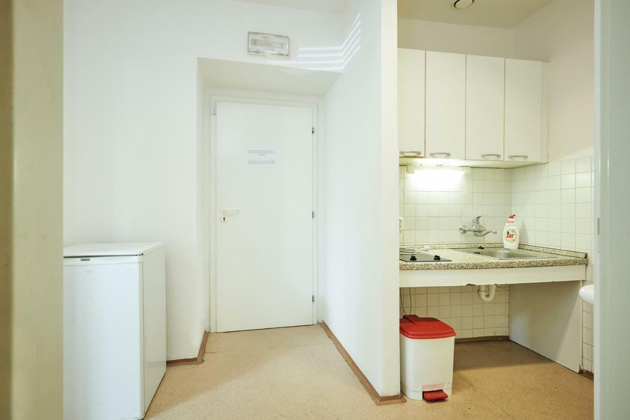 Hostel Mikolase Alse Praha Bagian luar foto